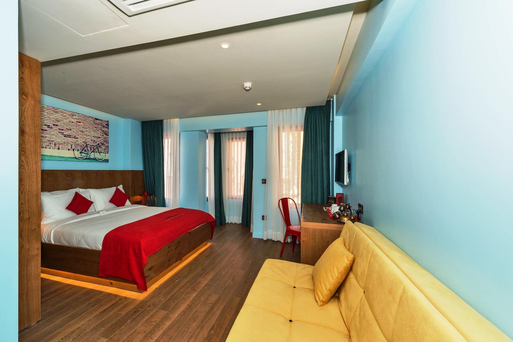 Taksim Istanbul Nis Hotel - Istiklal Street Exterior foto