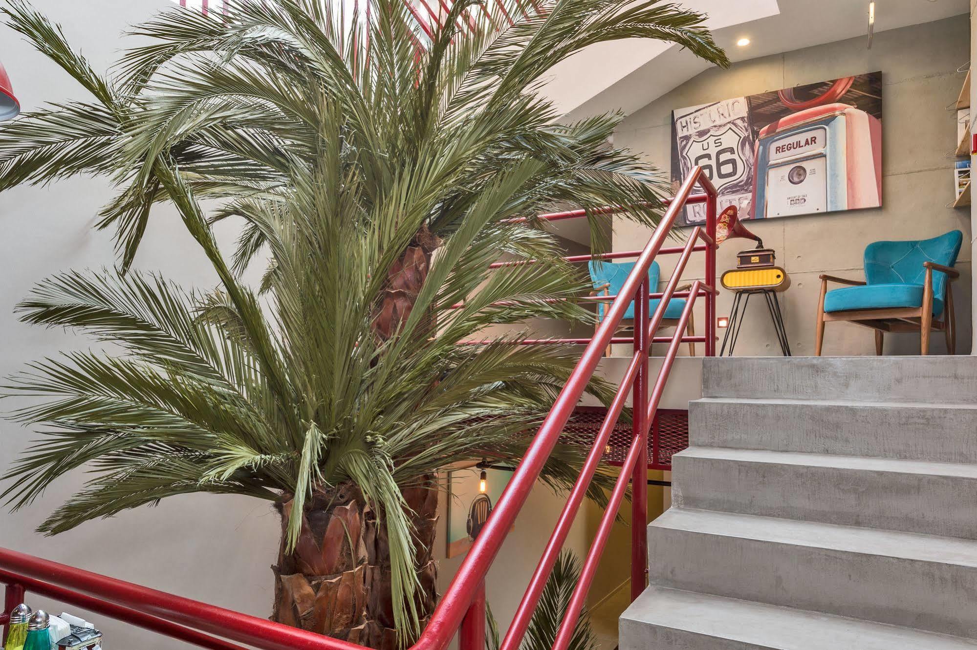 Taksim Istanbul Nis Hotel - Istiklal Street Exterior foto